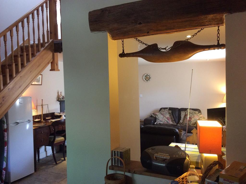 West End Cottage And Shippon Eyam Eksteriør billede